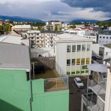 Apartament Penthouse On The Main Street, Town Center Akureyri Zewnętrze zdjęcie