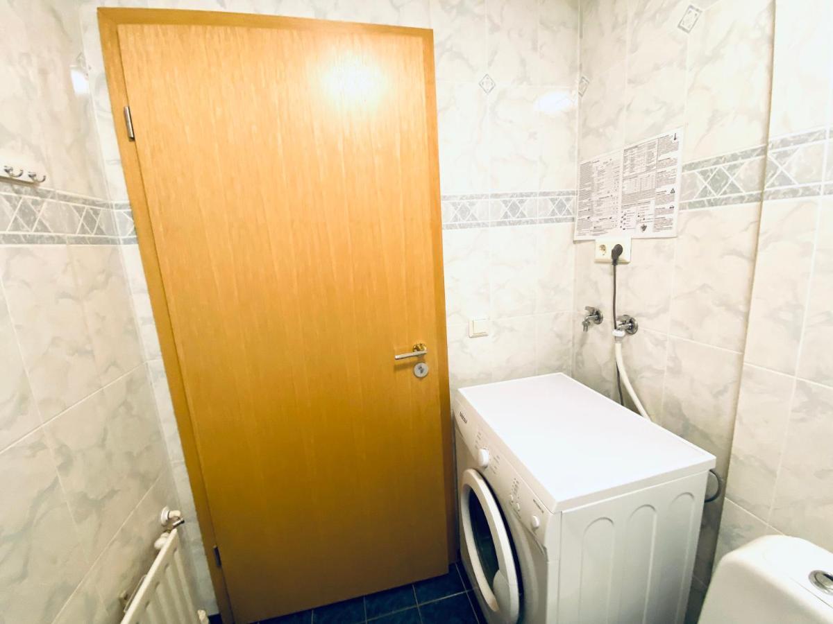 Apartament Penthouse On The Main Street, Town Center Akureyri Zewnętrze zdjęcie